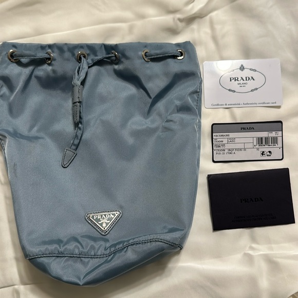 PRADA nylon drawstring bucket pouch - Picture 4 of 8